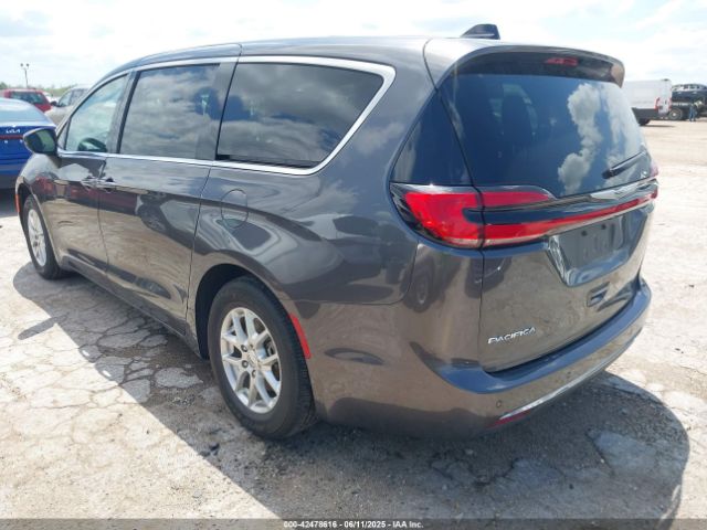 2023 CHRYSLER PACIFICA 2C4RC1BG1PR612691 Photo 2