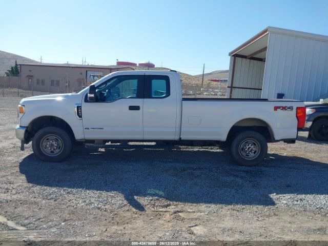 1FT7X2BT2LEE26440 Ford F-250 Xl
