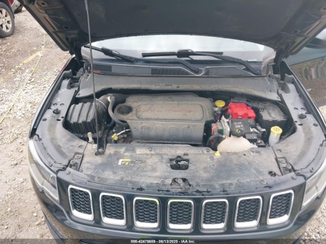 2019 JEEP COMPASS 3C4NJCAB0KT624004 Photo 9