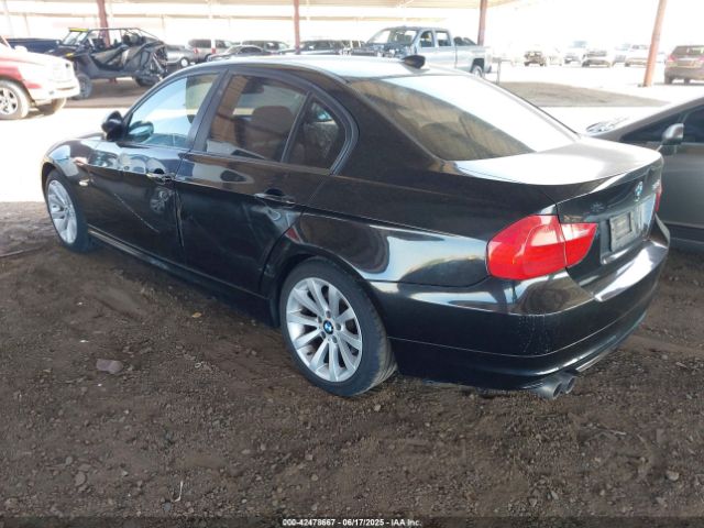 2011 BMW 328I WBAPH7C5XBE681097 Photo 2