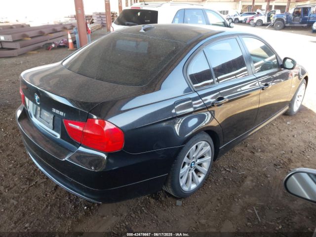 2011 BMW 328I WBAPH7C5XBE681097 Photo 3