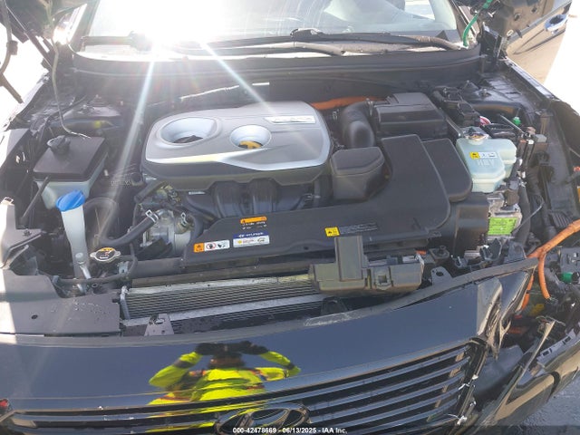 Hyundai Sonata 2017 KMHE14L28HA076767 Image 10