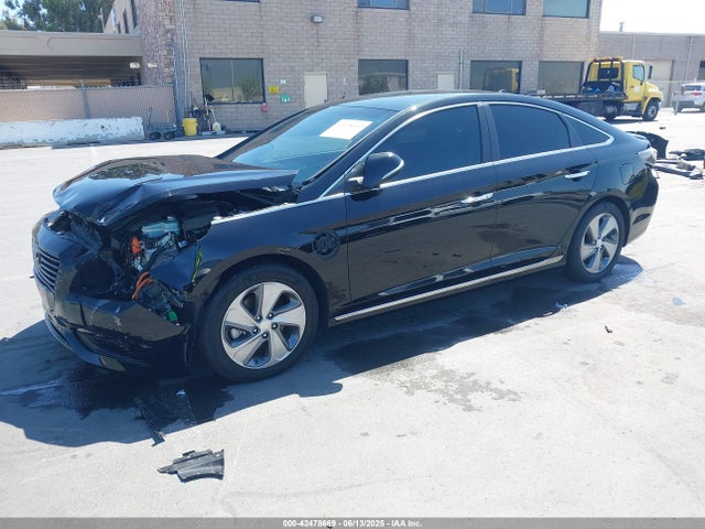 Hyundai Sonata 2017 KMHE14L28HA076767 Image 2