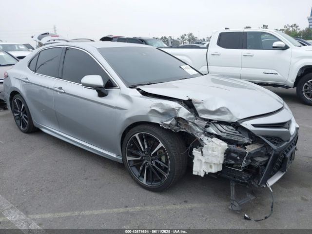 2018 TOYOTA CAMRY 4T1B61HKXJU054561