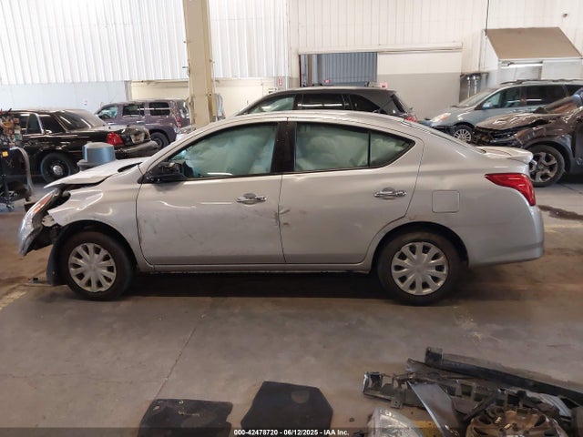 Nissan 2019 2019 3N1CN7AP5KL800661 Image 14