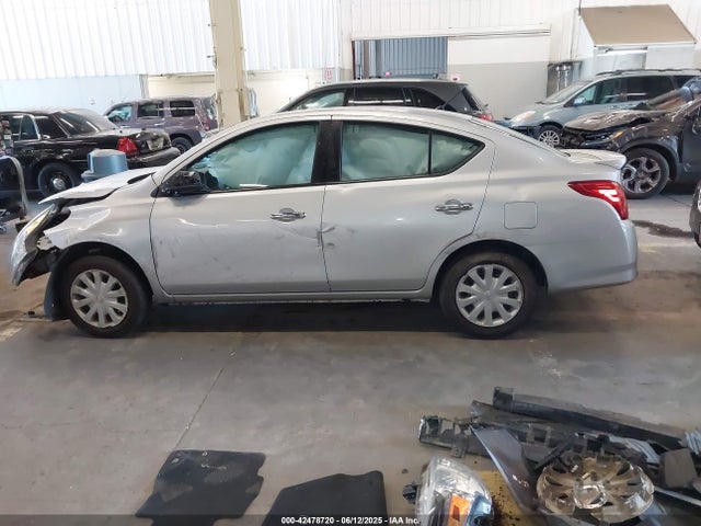 Nissan 2019 2019 3N1CN7AP5KL800661 Image 16