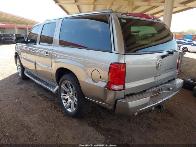 2003 CADILLAC ESCALADE ESV 3GYFK66N13G207839 Photo 2