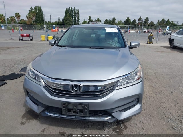 1HGCR2F39HA287748 Honda k24w1