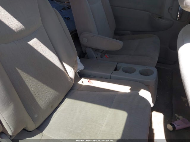 JN8AE2KP3G9156524 Nissan Quest Platinum/s/sl/sv