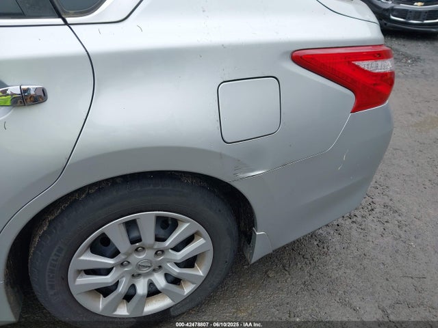 1N4AL3AP9HC229429 Nissan Altima 2.5 S