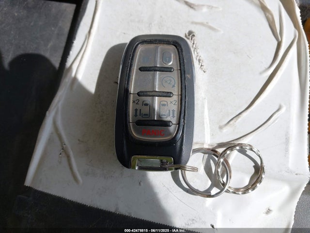 Chrysler 2020 2020 2C4RC1FG9LR254678 Image 11