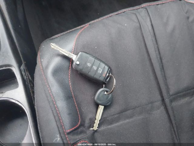3KPFL4A72JE198898 KIA FORTE LX