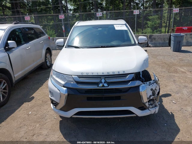 Mitsubishi s61 - y61 2018 JA4J24A57JZ050272 Image 13