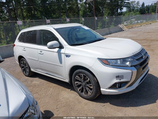 Mitsubishi s61 - y61 2018 JA4J24A57JZ050272 Image 14