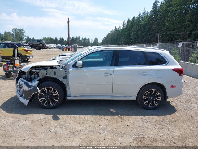 Mitsubishi s61 - y61 2018 JA4J24A57JZ050272 Image 15