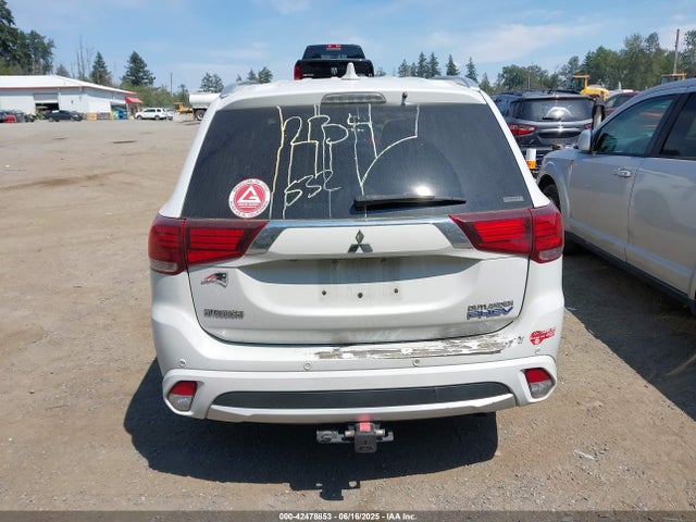 Mitsubishi s61 - y61 2018 JA4J24A57JZ050272 Image 17
