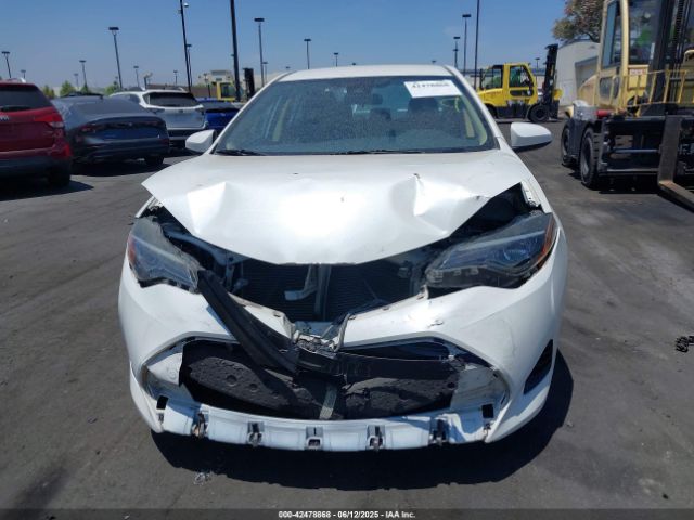 5YFBURHE4HP675062 Toyota COROLLA LE