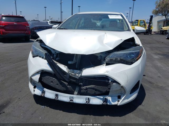 5YFBURHE4HP675062 Toyota COROLLA LE