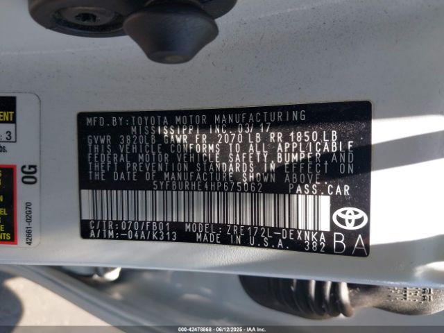 5YFBURHE4HP675062 Toyota COROLLA LE