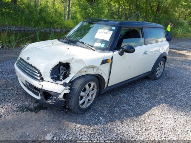 2009 MINI COOPER CLUBMAN WMWML33539TP98004 Photo 1
