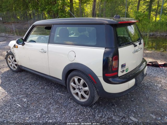 2009 MINI COOPER CLUBMAN WMWML33539TP98004 Photo 2