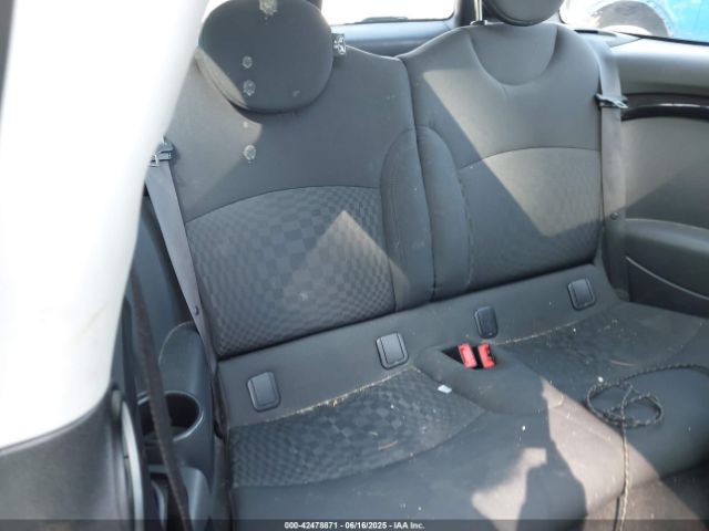 2009 MINI COOPER CLUBMAN WMWML33539TP98004 Photo 7