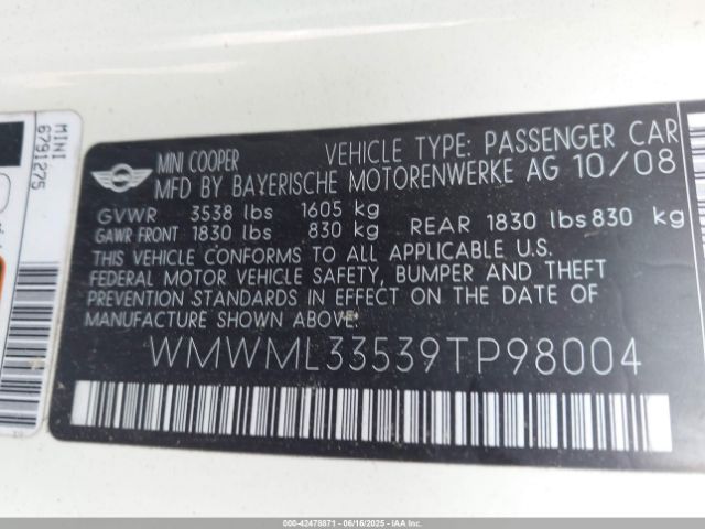 2009 MINI COOPER CLUBMAN WMWML33539TP98004 Photo 8