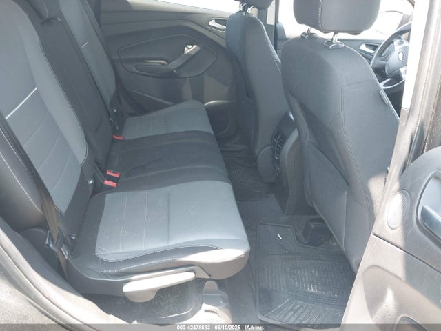 1FMCU0GX5FUA73978 Ford ESCAPE SE