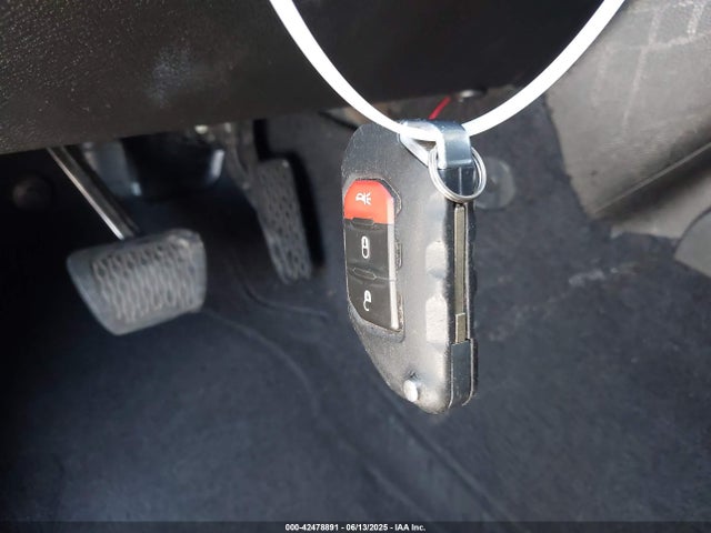 1C4HJXEG4KW517784 Jeep 2019