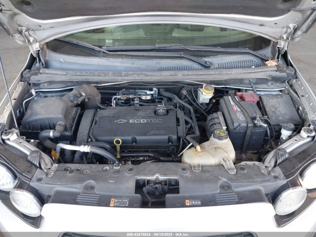 1G1JA5SGXF4137384 Chevrolet lwe