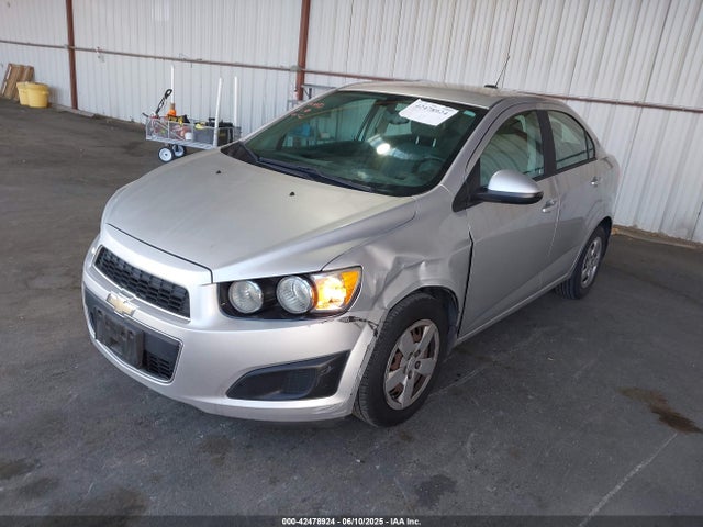 1G1JA5SGXF4137384 Chevrolet lwe