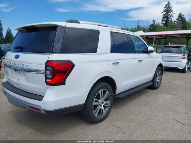1FMJU2A88REA35566 Ford Expedition Limited