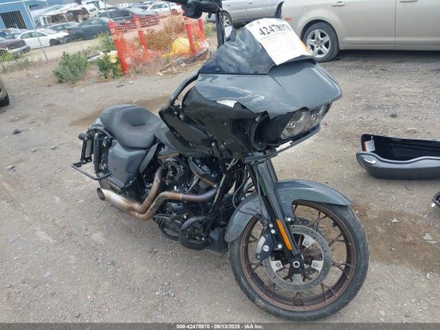 2022 HARLEY-DAVIDSON FLTRXST 1HD1ACL18NB602937