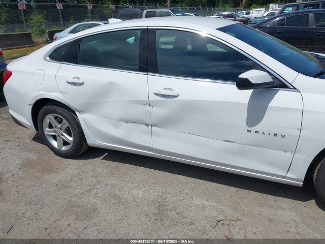 1G1ZD5ST9PF242978 Chevrolet Malibu Fwd 1lt