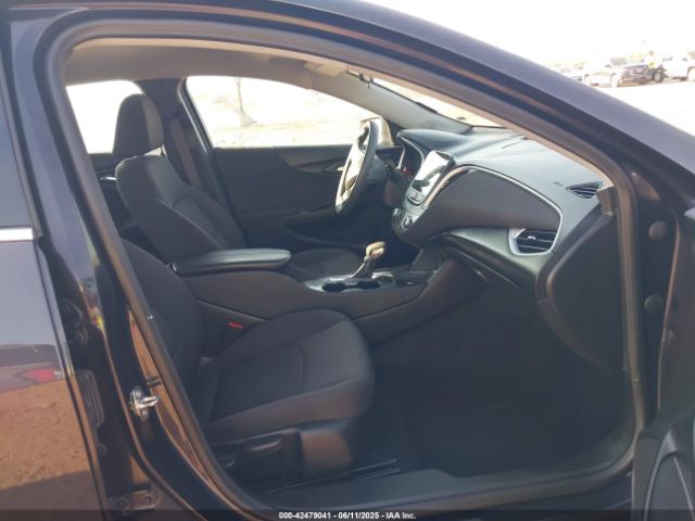 1G1ZD5ST5PF178664 Chevrolet Malibu Fwd 1lt
