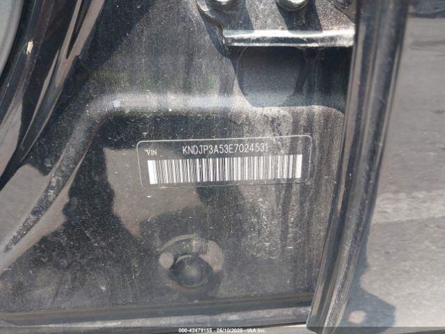 KNDJP3A53E7024531 KIA SOUL +