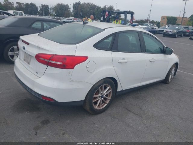 2016 FORD FOCUS 1FADP3F24GL255000 Photo 3