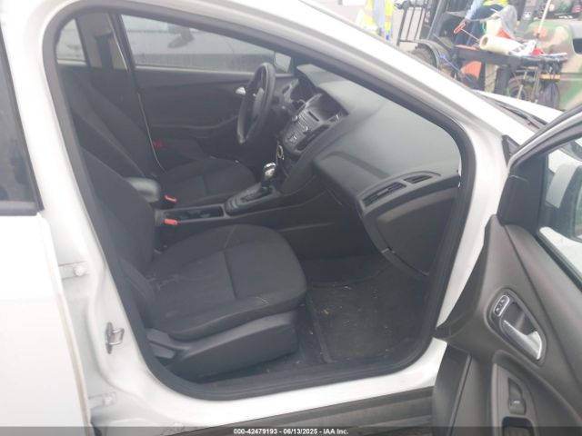 2016 FORD FOCUS 1FADP3F24GL255000 Photo 4