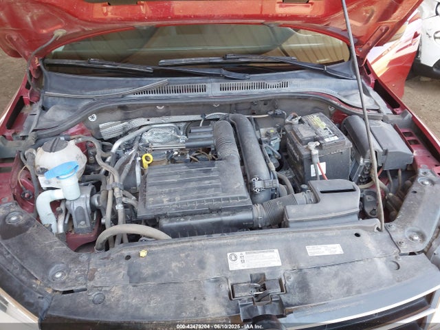 3VW267AJ8GM328276 Volkswagen 2016