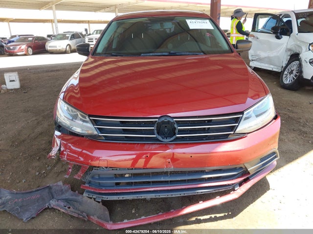 3VW267AJ8GM328276 Volkswagen 2016