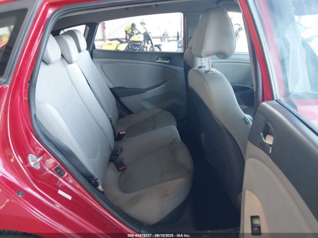 KMHCT5AE6GU260915 Hyundai ACCENT SE