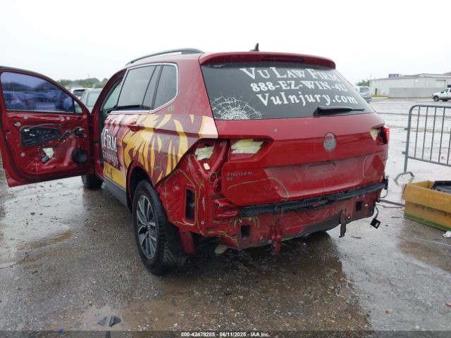 2020 VOLKSWAGEN TIGUAN 3VV3B7AX7LM039571 Photo 5