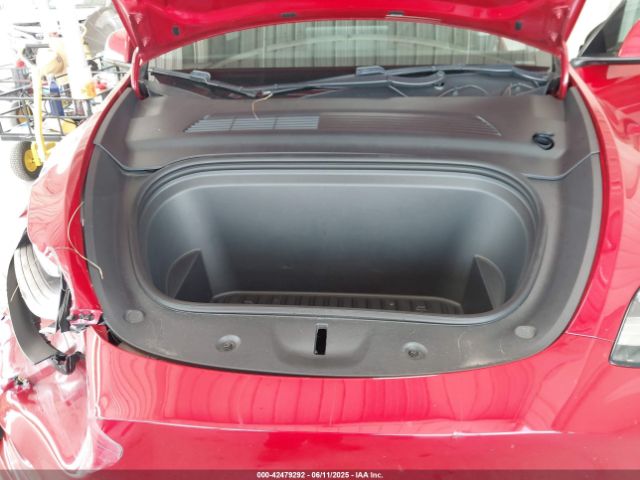 2020 TESLA MODEL Y 5YJYGDEE4LF043773 Photo 9