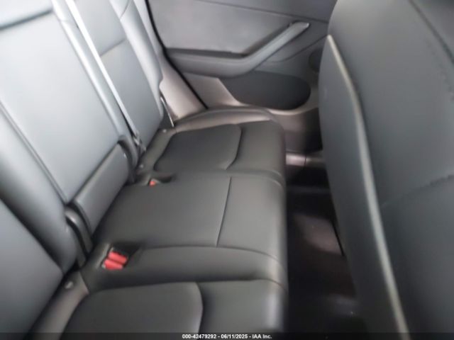 2020 TESLA MODEL Y 5YJYGDEE4LF043773 Photo 7