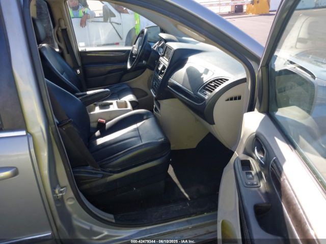 2C4RC1BG2ER435808 Chrysler Town & Country Touring