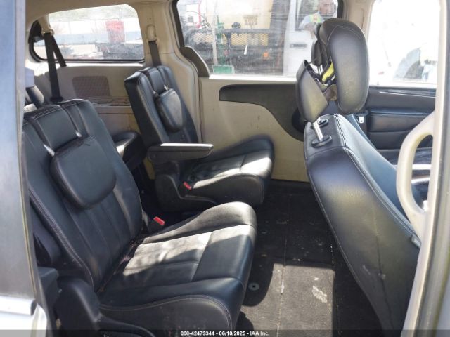2C4RC1BG2ER435808 Chrysler Town & Country Touring