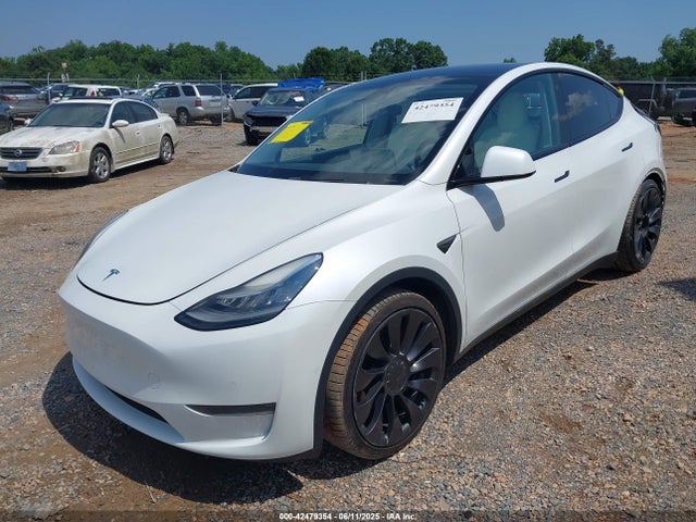 2020 TESLA MODEL Y 5YJYGDEF9LF046757 Photo 1