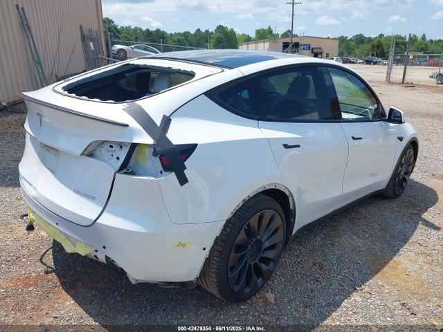 2020 TESLA MODEL Y 5YJYGDEF9LF046757 Photo 3