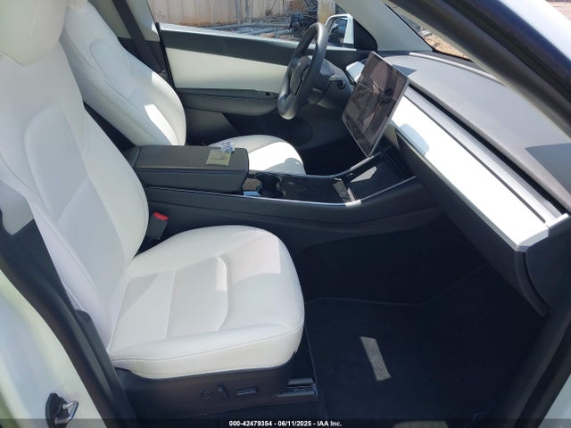 2020 TESLA MODEL Y 5YJYGDEF9LF046757 Photo 4