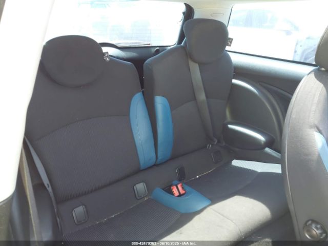 2009 MINI COOPER S WMWMF73539TW83496 Photo 7